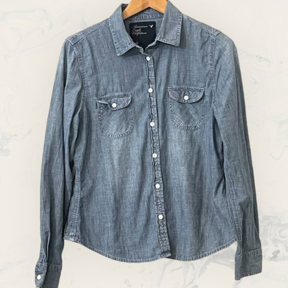 American Eagle Outfitters Tops - American Eagle Outfitters Women's Top Button Down Shirt Denim Size L Long Sleeve